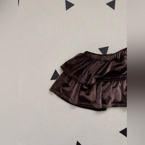 Boutique|Baby girl,toddler ruffled skirt in chocolate Brown & Velvet•••size 2T